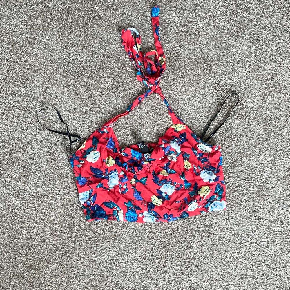 Crop top